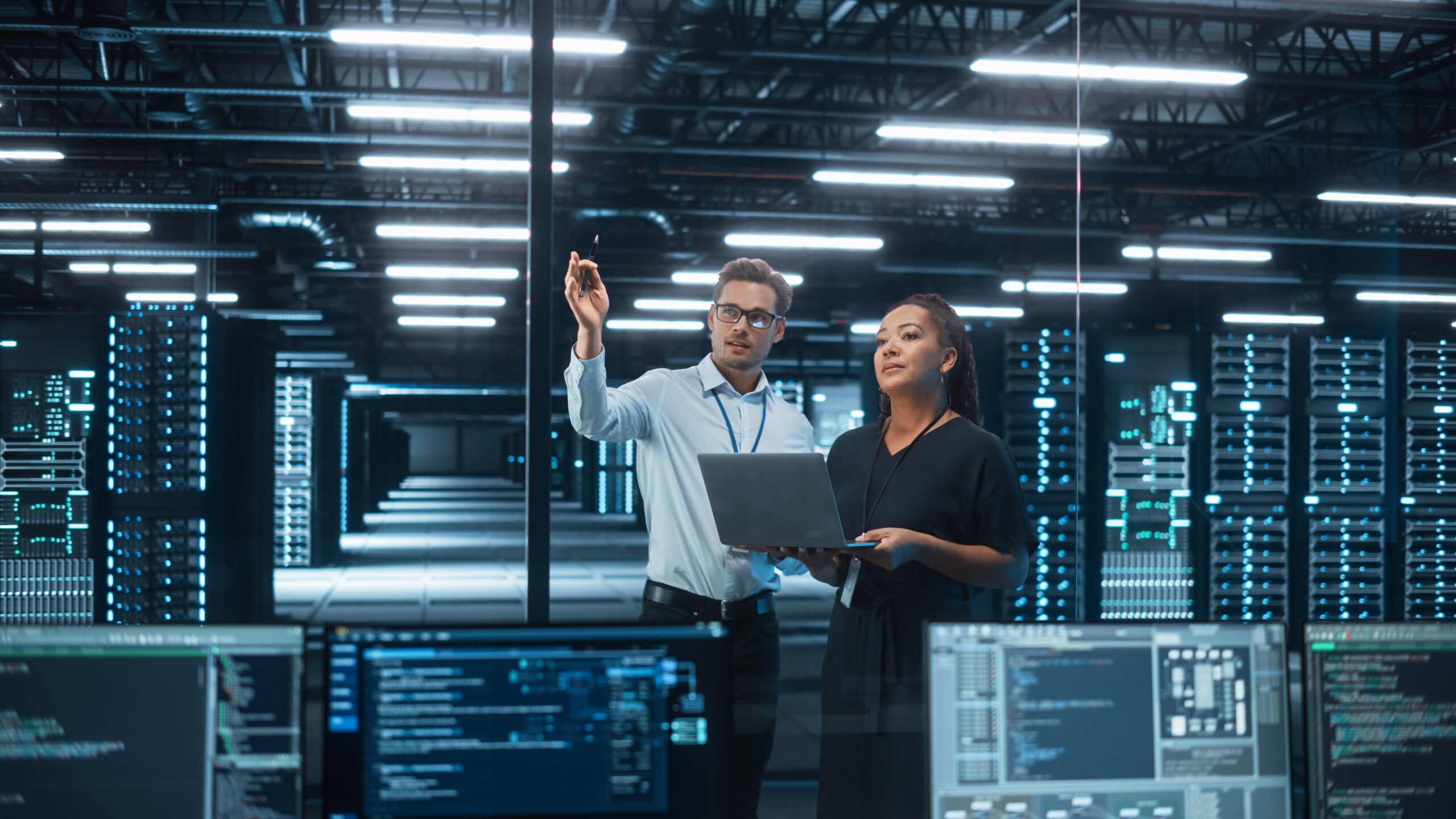 Diverse Big Data Center Server E-business Enrepreneur and IT Specialist
